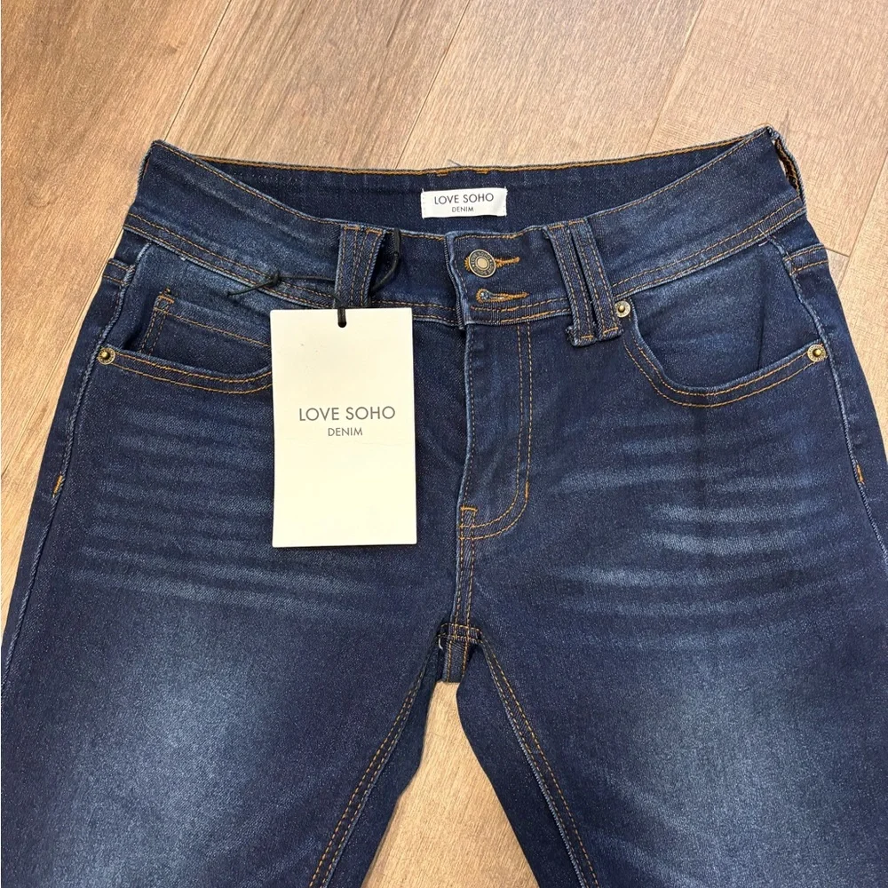 Love SoHo Size 9 Bootcut Low Rise Jeans - Picture 2 of 8